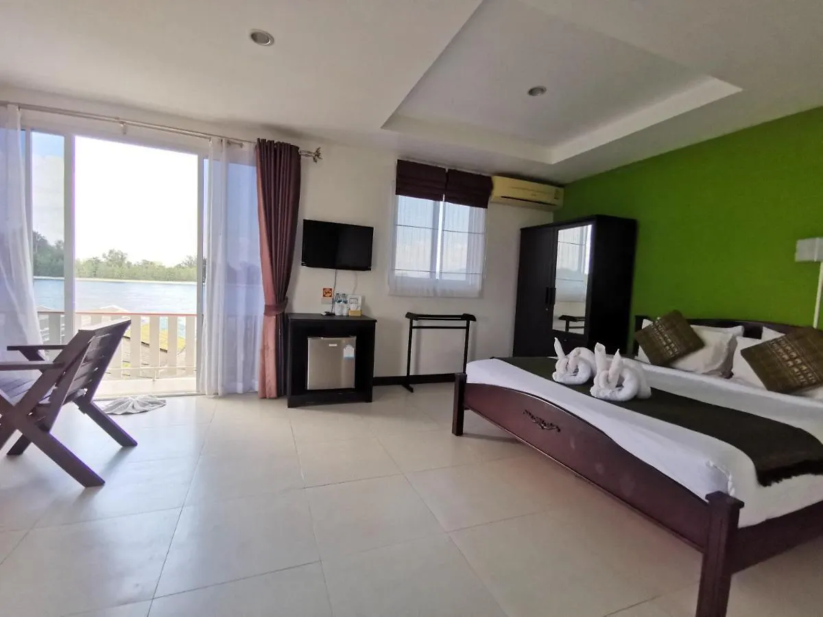 Koh Lanta Guest House  Ko Lanta